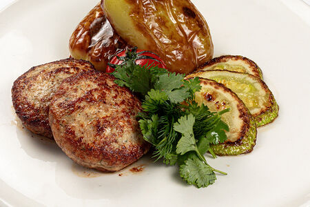 Куриные котлеты с овощами