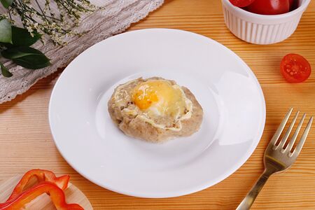 Мясная ватрушка