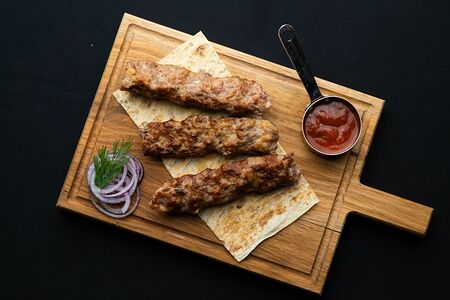 Люля-кебаб из ягнёнка