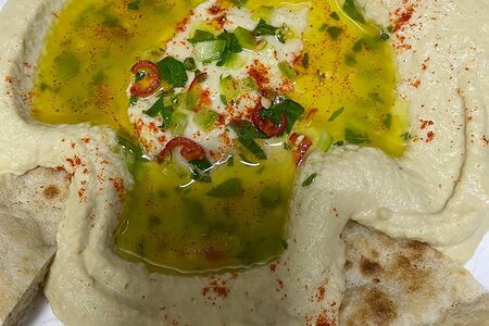 Хумус по-гречески с питой