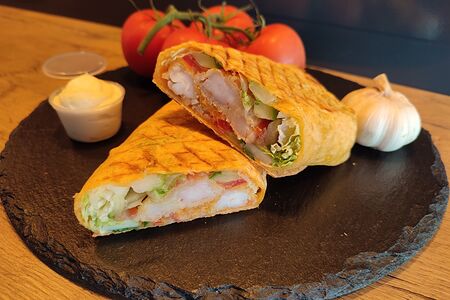 Цезарь с креветкой мега