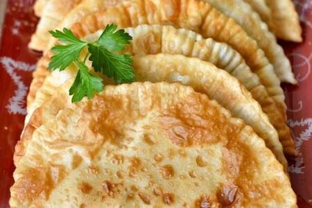 Чебурек с сыром