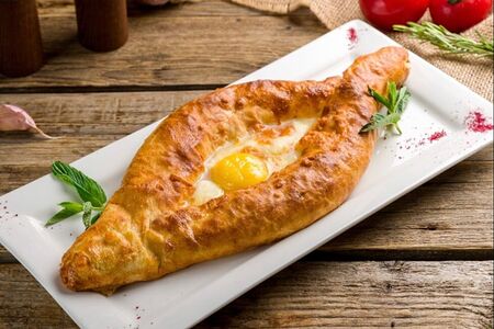 Хачапури по-аджарски