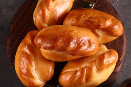 Пирожок с картофелем