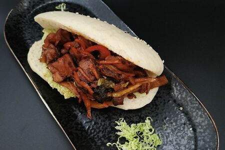 Сэндвич Бао со свининой
