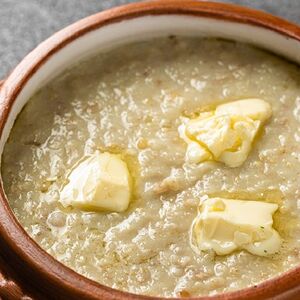 Ариса с курицей