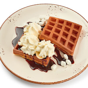 Вафли с бананом и шоколадом