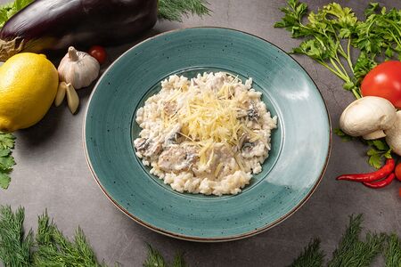 Ризотто с цыпленком и грибами