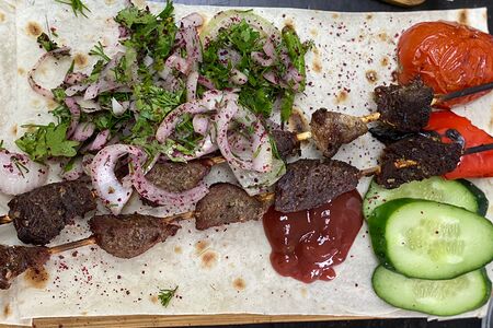 Шашлык на палочке из говядины