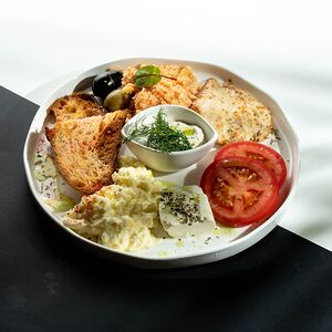 Комплексный завтрак Греческий 