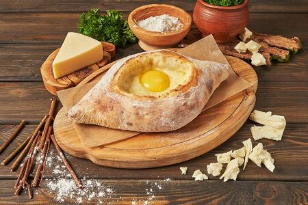 Хачапури по-аджарски