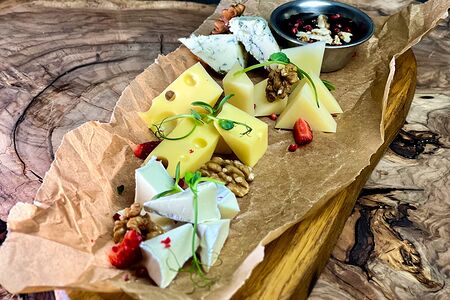 Сырная тарелка