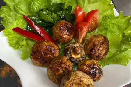 Грибочки шампиньоны на углях