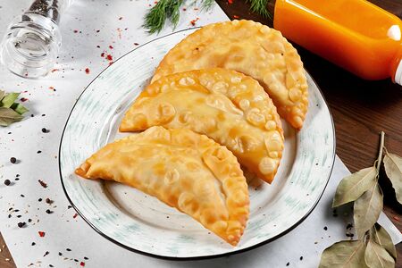 Чебуреки с говядиной