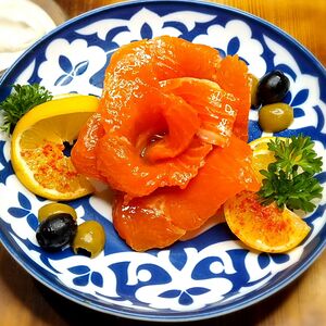 Сёмга слабосолёная с лимоном