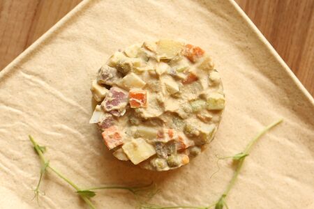 Оливье с говяжьим языком