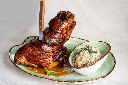 Рулька Айс-Бан