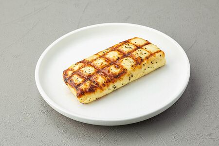 Сыр халуми на гриле