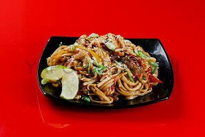 Лапша Wok с курицей
