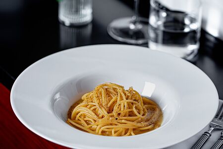 Спагетти Качо-э-пепе