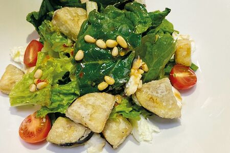 Салат с хрустящим баклажаном