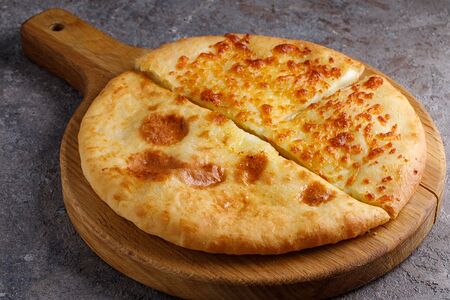 Хачапури по-имеретински