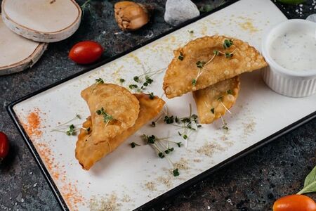 Чебуреки с мясом