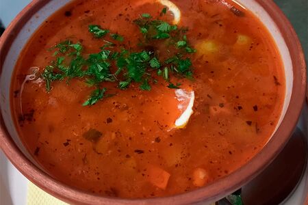 Фирменная солянка от шефа