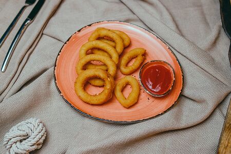 Луковые колечки фри