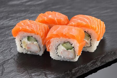 Филадельфия с креветкой (1/2 порции)