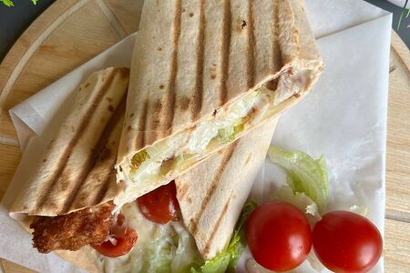 Тортилья чизбургер с курицей