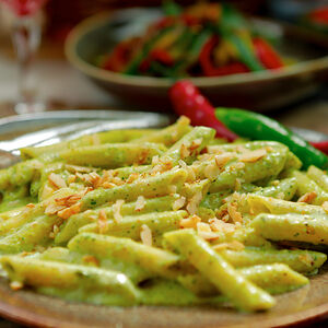 Պեստո սոուսով պենե