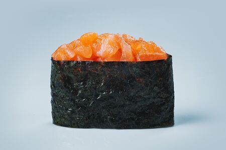 Гункан лосось