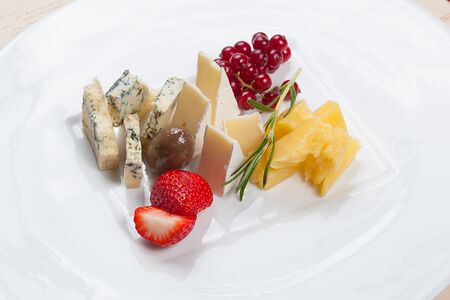 Сыр благородных сортов