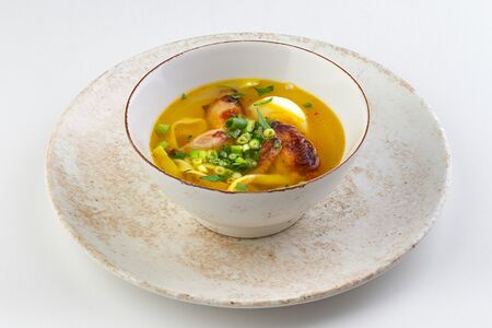 Суп из перепелки с домашней лапшой