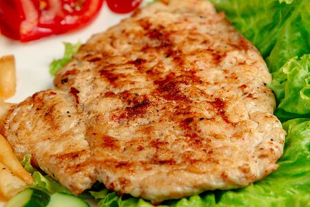 Шницель cвинoй