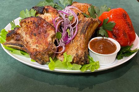 Свинина на кости