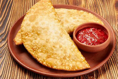 Чебуреки Свинина/Говядина