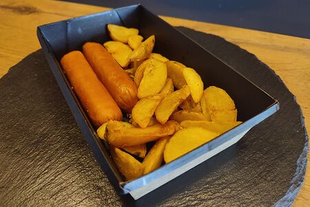 Дольки с колбаской