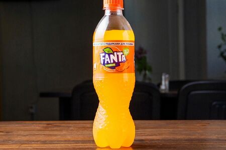 Вода газированная Fanta пл/бут 0,5л