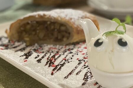 Штрудель яблочно-грушевый