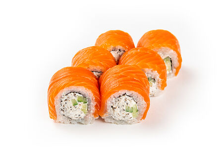 Филадельфия с лососем и чёрным трюфелем