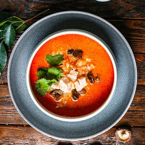 Суп Том ям с курицей