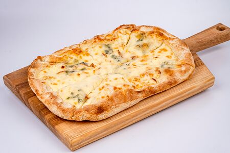 Римская пицца Четыре сыра 