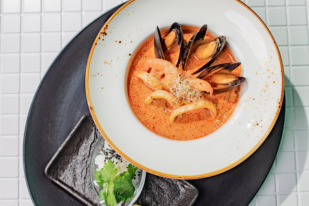 Суп Том ям с морепродуктами