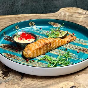 Стейк из лосося