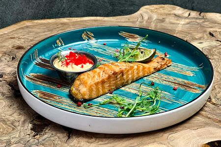 Стейк из лосося