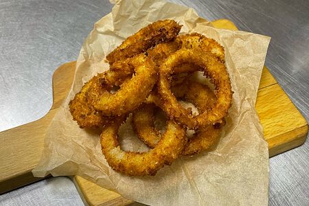 Луковые кольца в темпуре