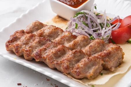 Люля-кебаб из телятины и свинины