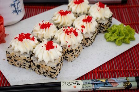 Ролл фирменный Токио